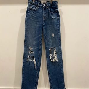 Dark washed Mom Jeans